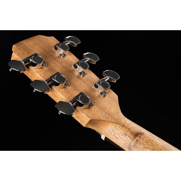 Sheeran by Lowden W03