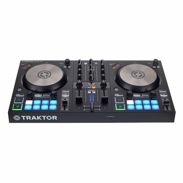 Native Instruments Traktor S2 MK3 Bundle