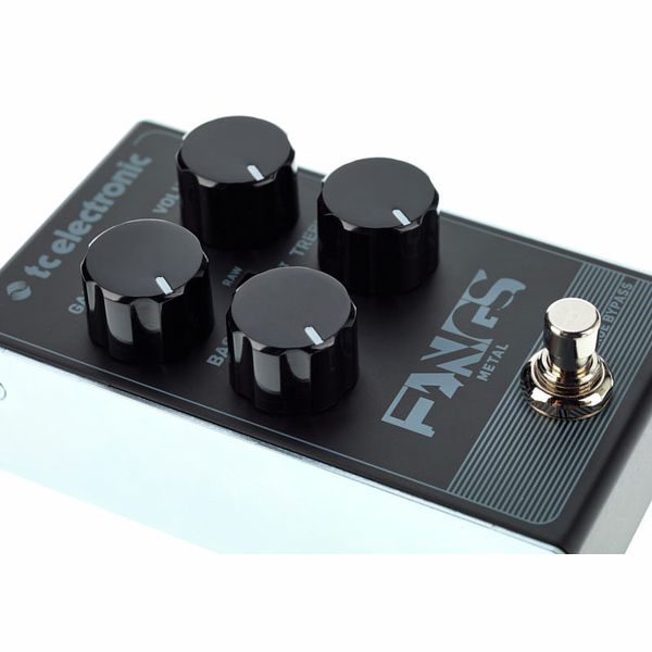 tc electronic Fangs Metal Distortion