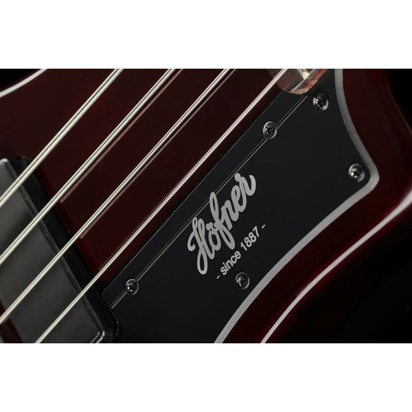 H&ouml;fner Shorty Bass Root Beer