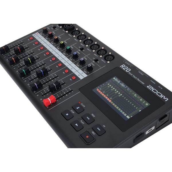 Zoom R20