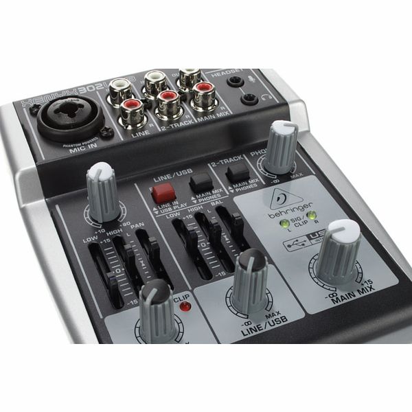 Behringer Xenyx 302USB