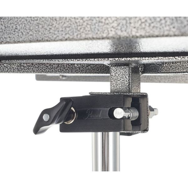 Pearl Aluminum Trap Table