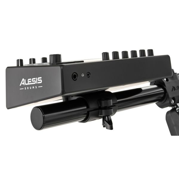 Alesis Strata Club Bundle
