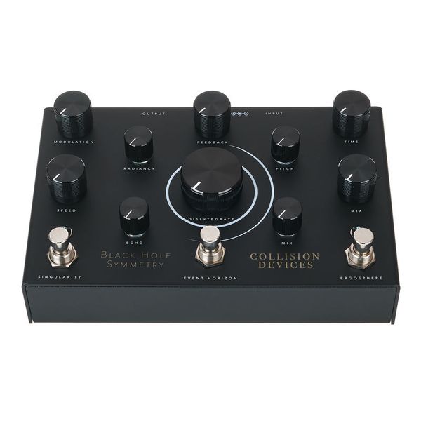 Collision Devices Black Hole Symmetry