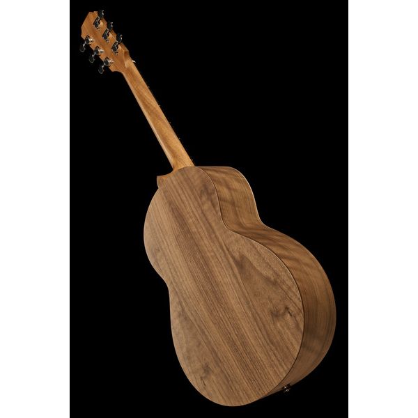 Sheeran by Lowden W04