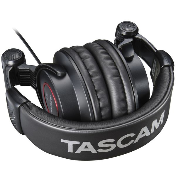 Tascam TH-11