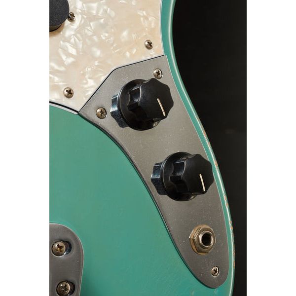 Fender JMJ Mustang Bass R.Worn RW DB