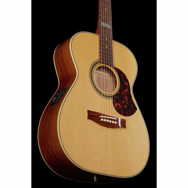 Maton EBG808 Tommy Emmanuel