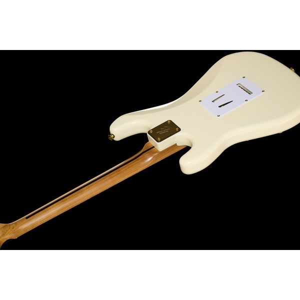 Harley Benton ST-62DLX OW Vintage Bundle