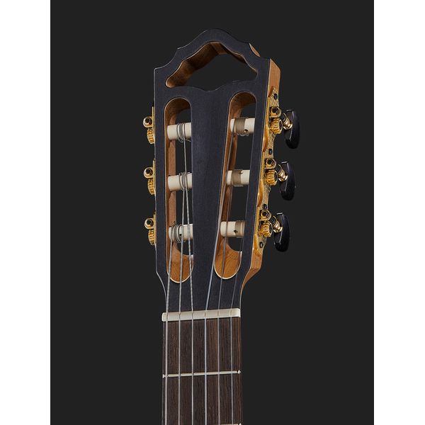 H&ouml;fner HM87-SE Master Classic Guitar