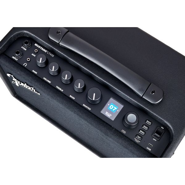 Fender Mustang LT40S