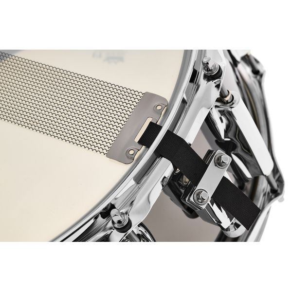 Dixon 14"x6.5" Gregg Bissonette Sig.