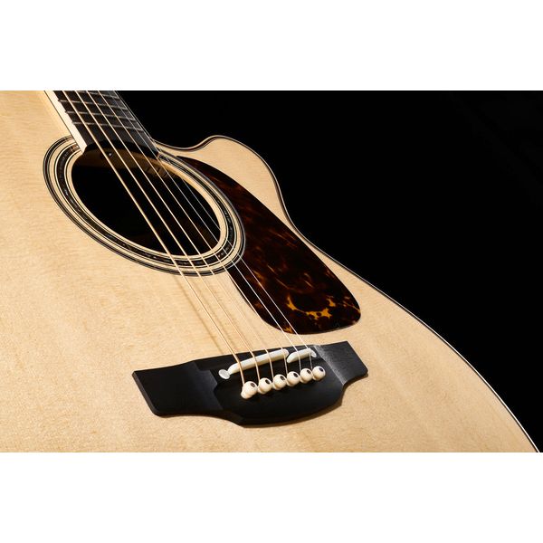 Takamine P7NC w/Softcase