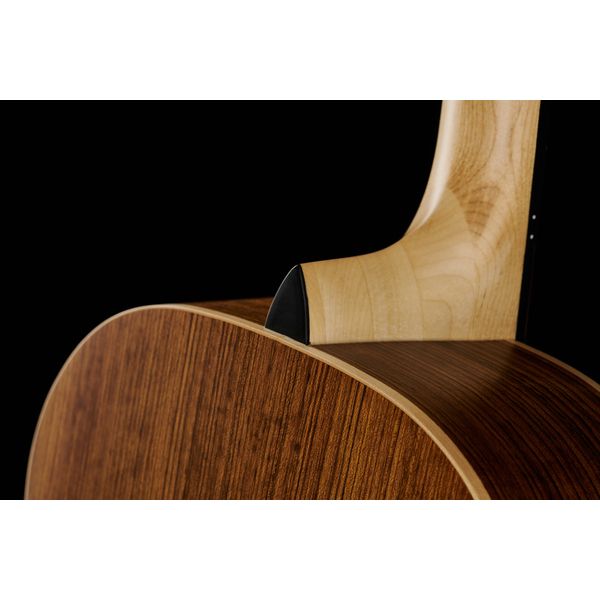 Applause Jump Slope Shoulder Celeste