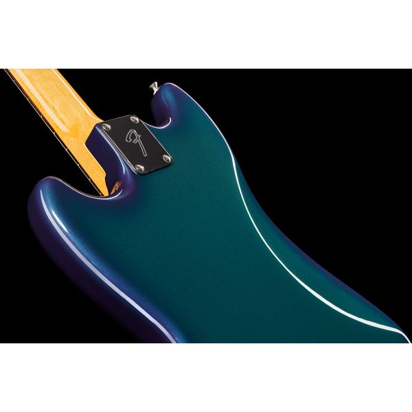 Fender Vintera II 70s Mustang Bass CB