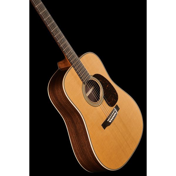 Martin Guitar D-28 Modern Deluxe
