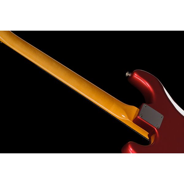 Fender AV II 65 Strat RW CAR