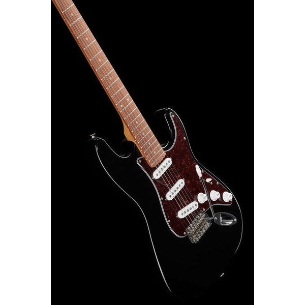 Harley Benton ST-62 BK Vintage Series Bundle