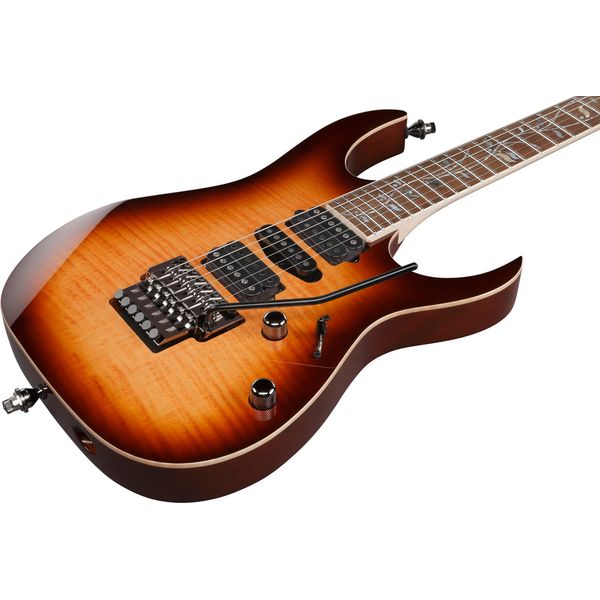 Ibanez j.custom RG8570-BSR