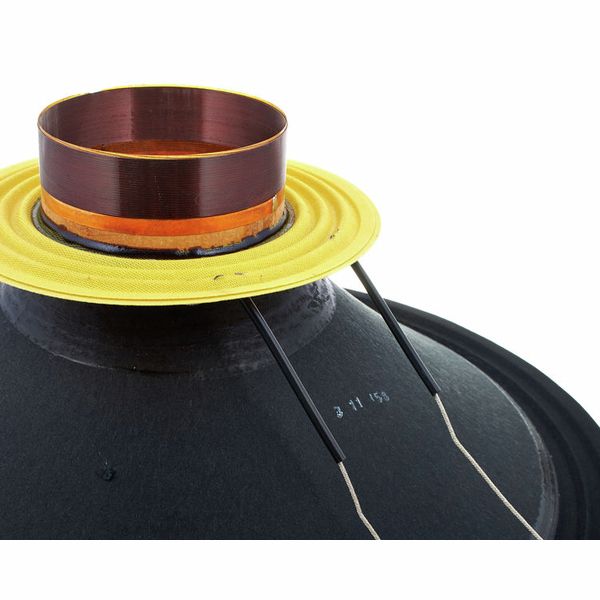 RCF R18 P300-8 Ohm Reconekit