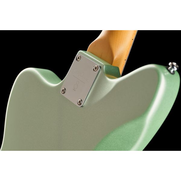 Larry Carlton J5 Sherwood Green Metallic