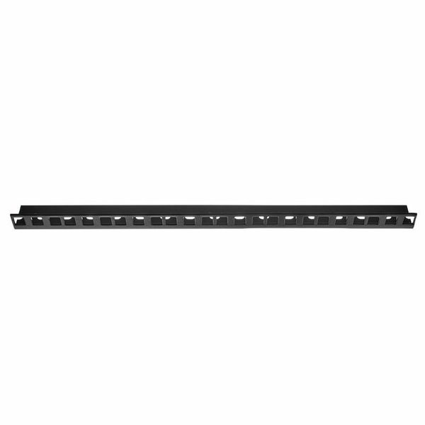 Adam Hall 61535B8 Rack Strip 8U blk