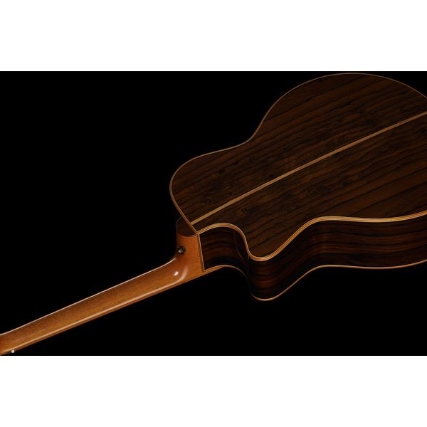 Lakewood J-45 Custom CP Showroom