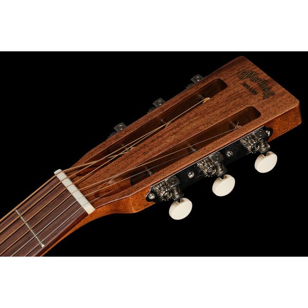Martin Guitar 000-15SM