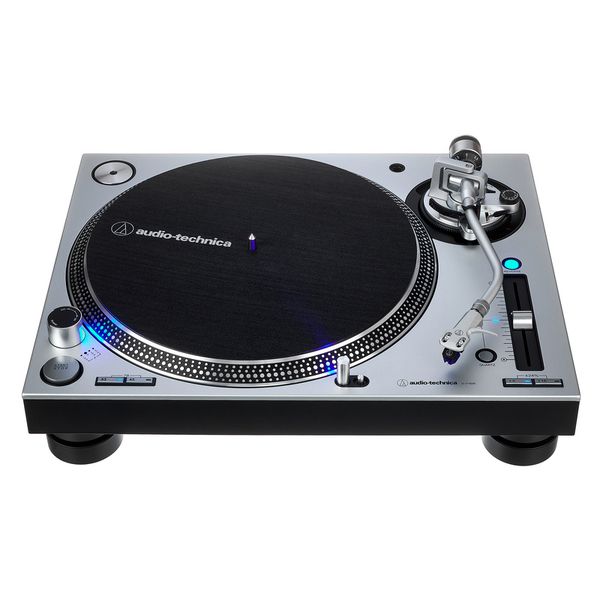 Numark Scratch LP140 Silver Bundle