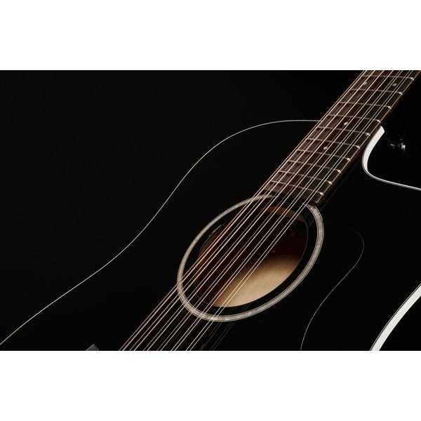 Taylor 250ce-BLK Plus