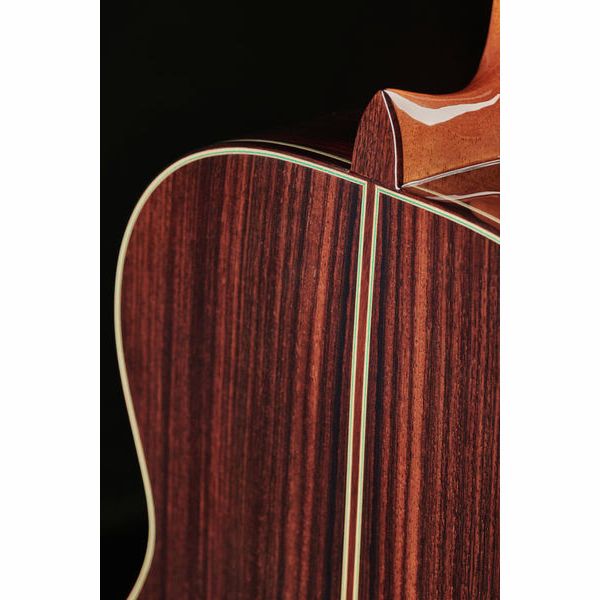 Alhambra 11 P w/Case