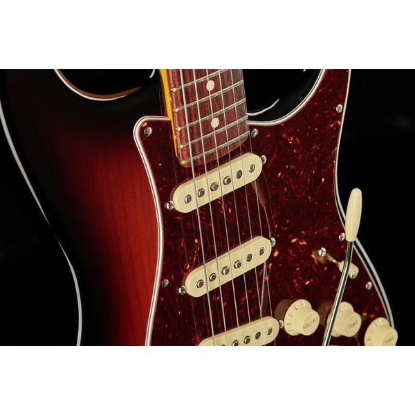 Fender AM Pro II Strat 3TSB