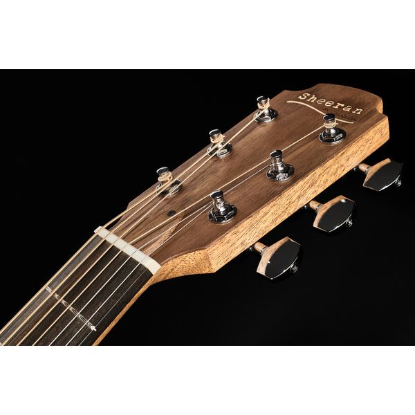 Sheeran by Lowden W02