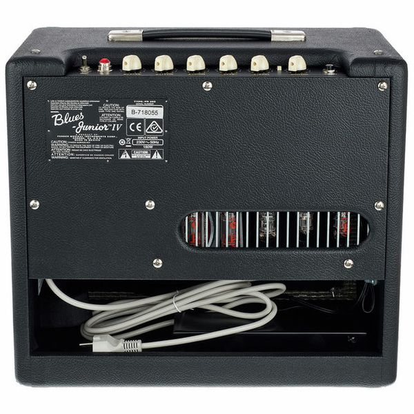 Fender Blues Junior IV Bundle