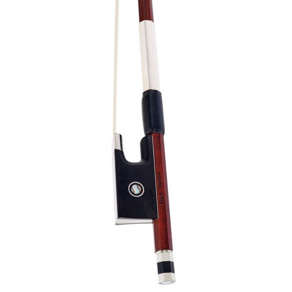 Conrad G&ouml;tz No.70 Pernambuco Violin Bow