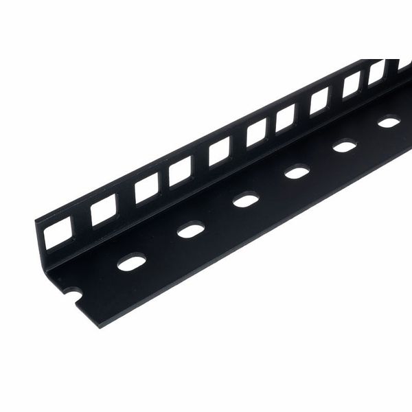 Adam Hall 61535B14 Rack Strip 14U blk