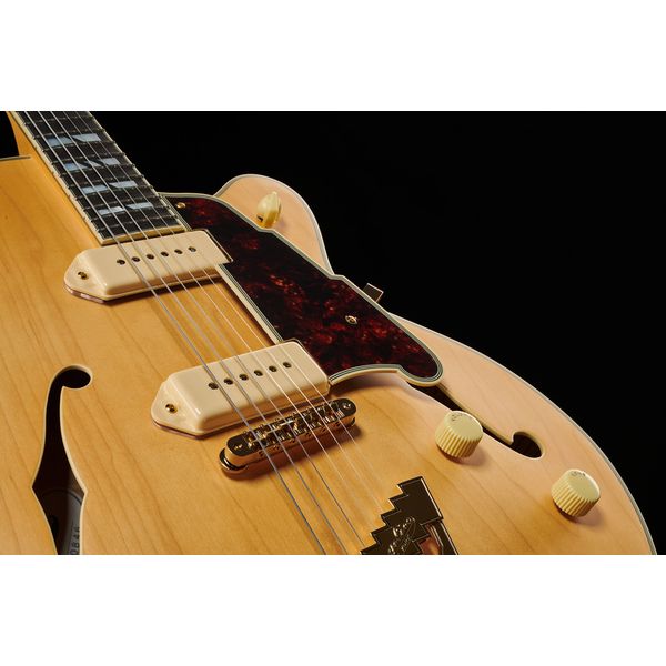 DAngelico Deluxe 59 Satin Honey