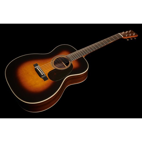 Martin Guitar 000-28EC Sunburst