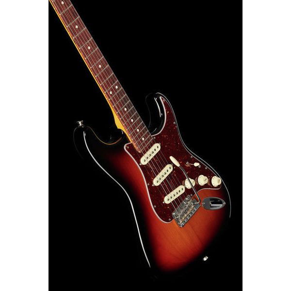 Fender AM Pro II Strat 3TSB