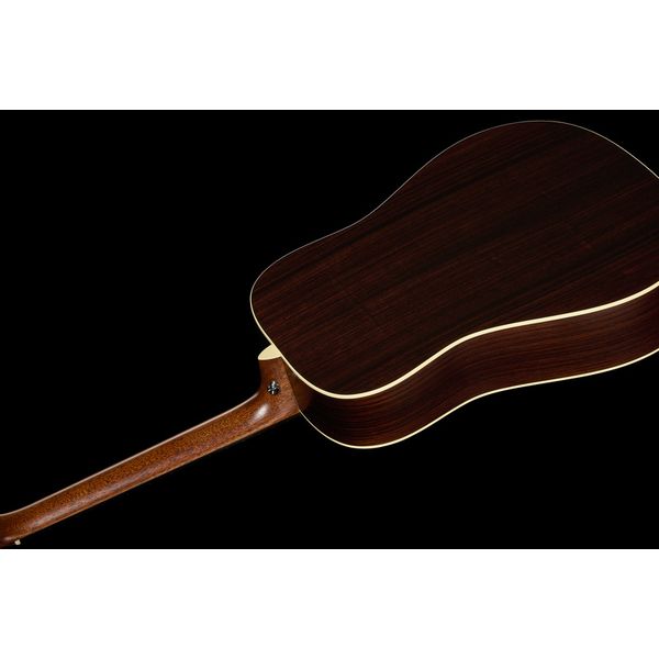 Martin Guitar D-16E-01