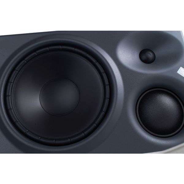 Neumann KH 310 A right