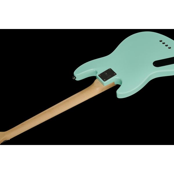 Marcus Miller U5 MT MN Short 2023