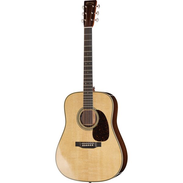 Martin Guitar HD28E