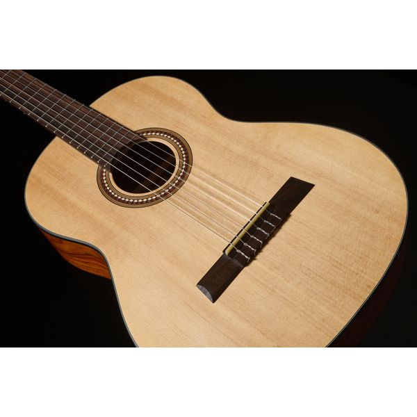 H&ouml;fner HF16 Classical