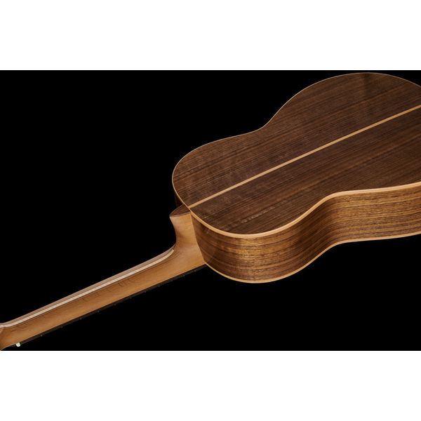 H&ouml;fner HM87-SE Master Classic Guitar