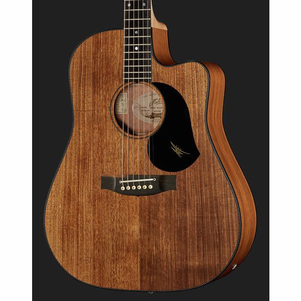Maton EBW70C Blackwood