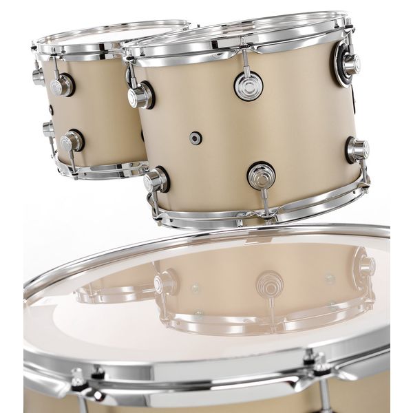 DW Performance Studio Gold Mist