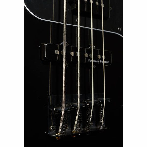 Fender Duff McKagan DLX P Bass RW BK