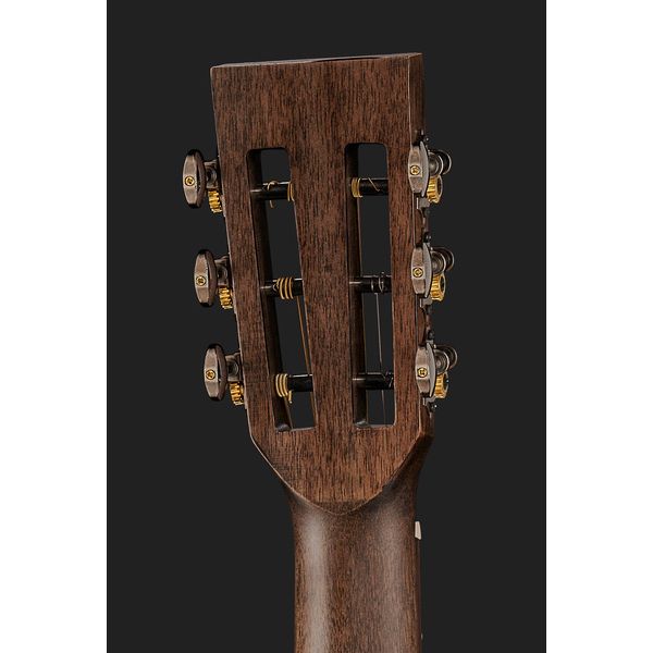 Baton Rouge X11LS/P-L-SCC Parlor LH